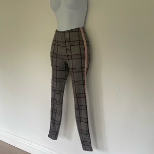 Black and white leggings